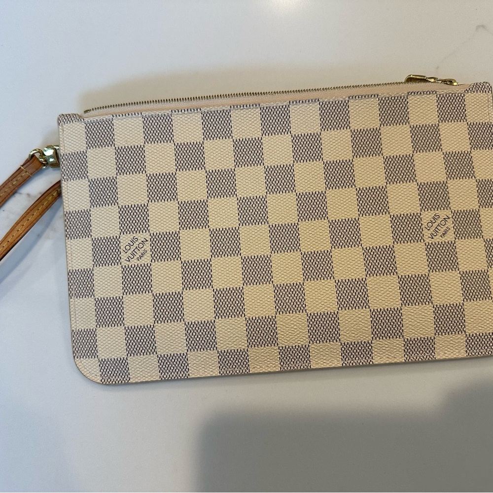 Louis Vuitton Cream and Gray Checkered Wristlet